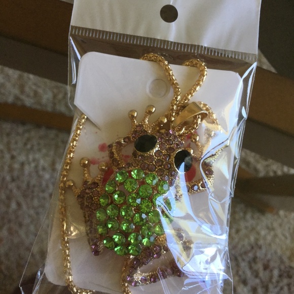 Gold Frog Necklace Gemstone Pendant - Picture 7 of 7